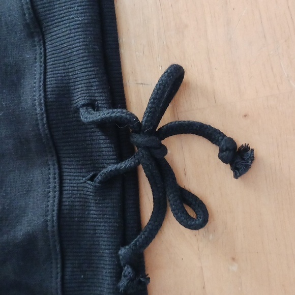 Sweatshirt - Picture 5 of 6